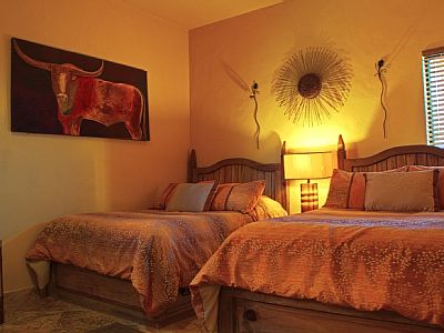 Third Bedroom with 2 Full Beds  