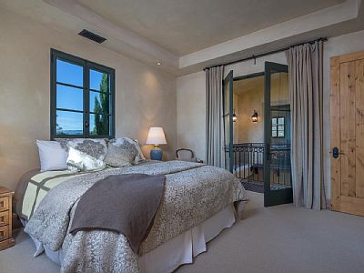 Second-floor bedroom #2