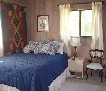 Napa house rental - Charming Room with Bathroom