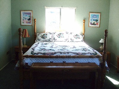 Lake Berryessa house rental - King size comfort with it's own private balcony