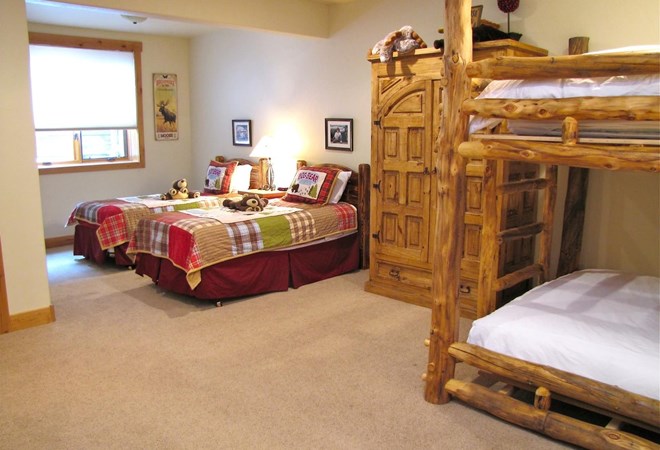 Bunk room